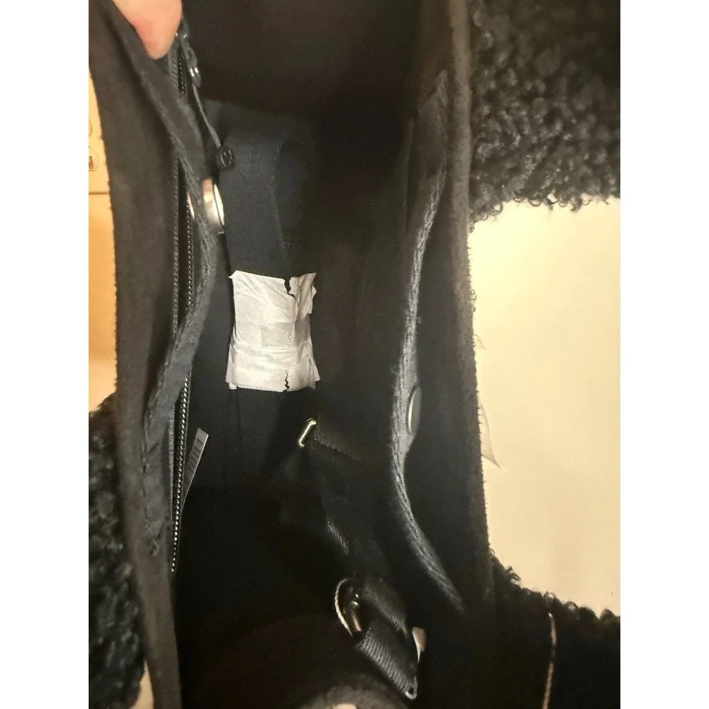 Lululemon Boxy Tote Mini Faux Shearling Trim Black 4.5L Crossbody $148 MSRP NWT